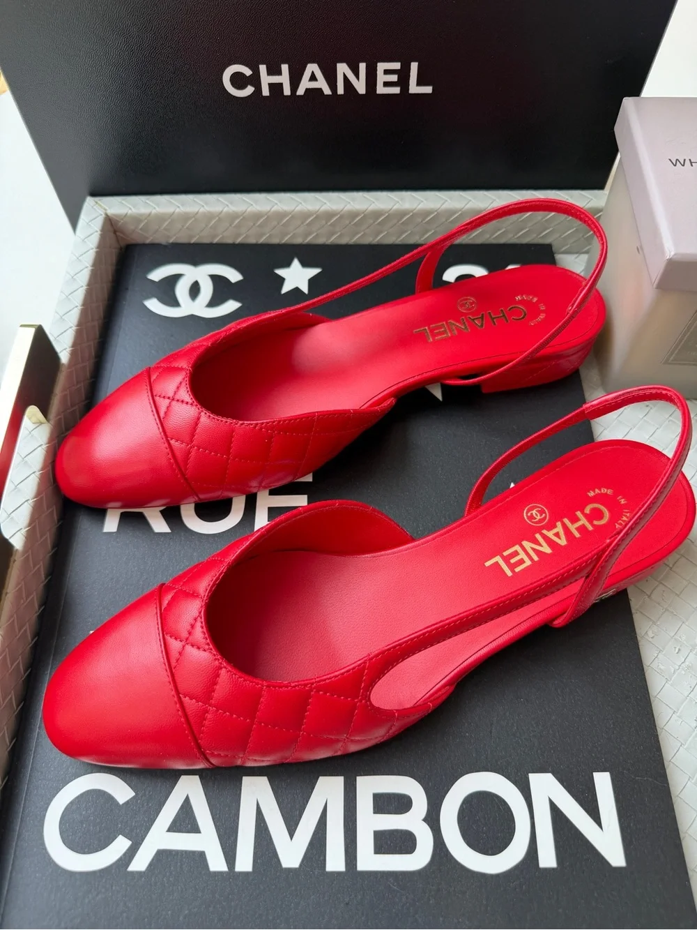 Chanel 26B Red Agneau Rouge Quilted Lambskin Leather Slingback CC Flats 39.5 NIB